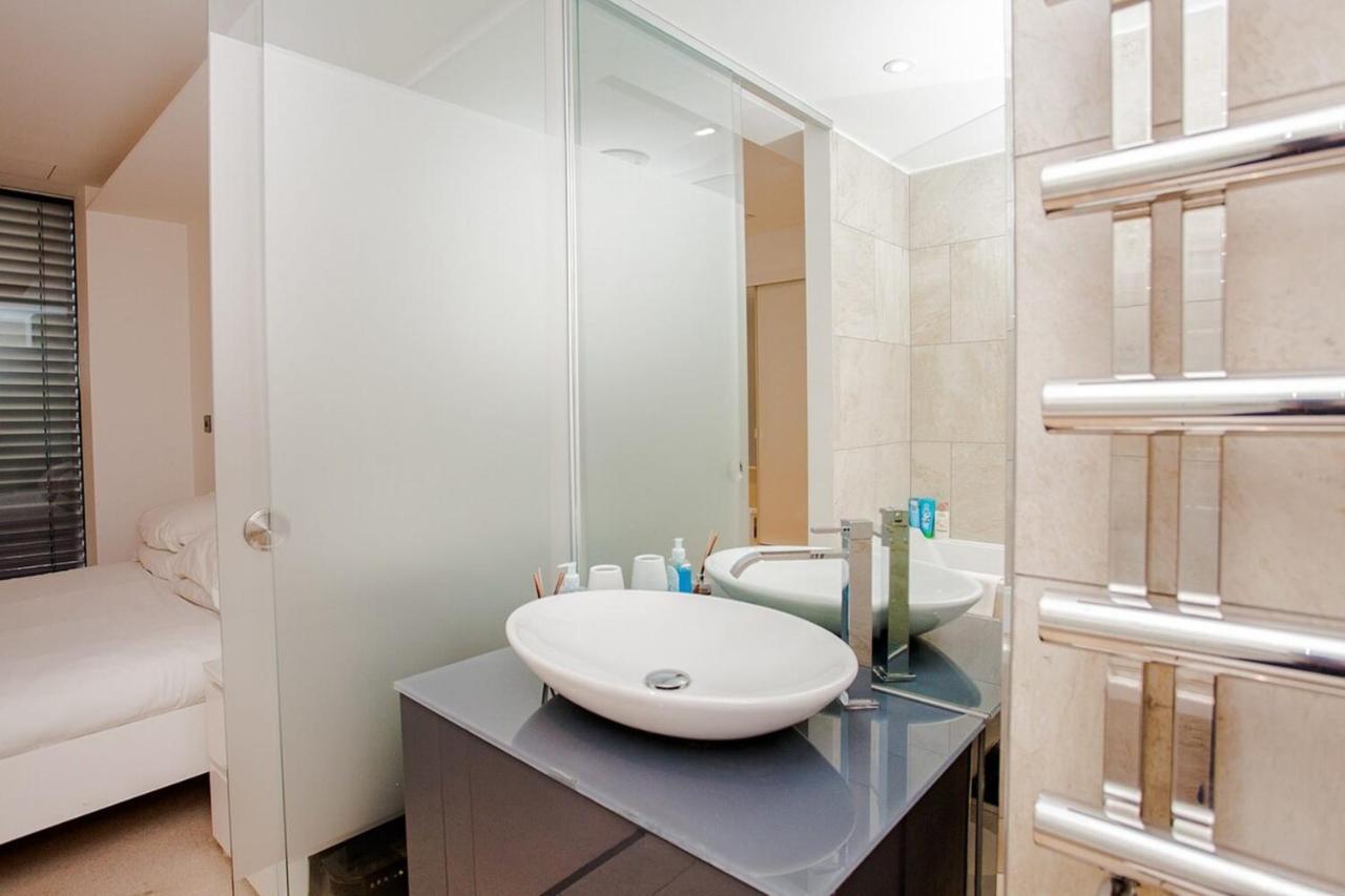 Beautiful Newly Renovated 2 Bed Apartment In Bank London Eksteriør bilde